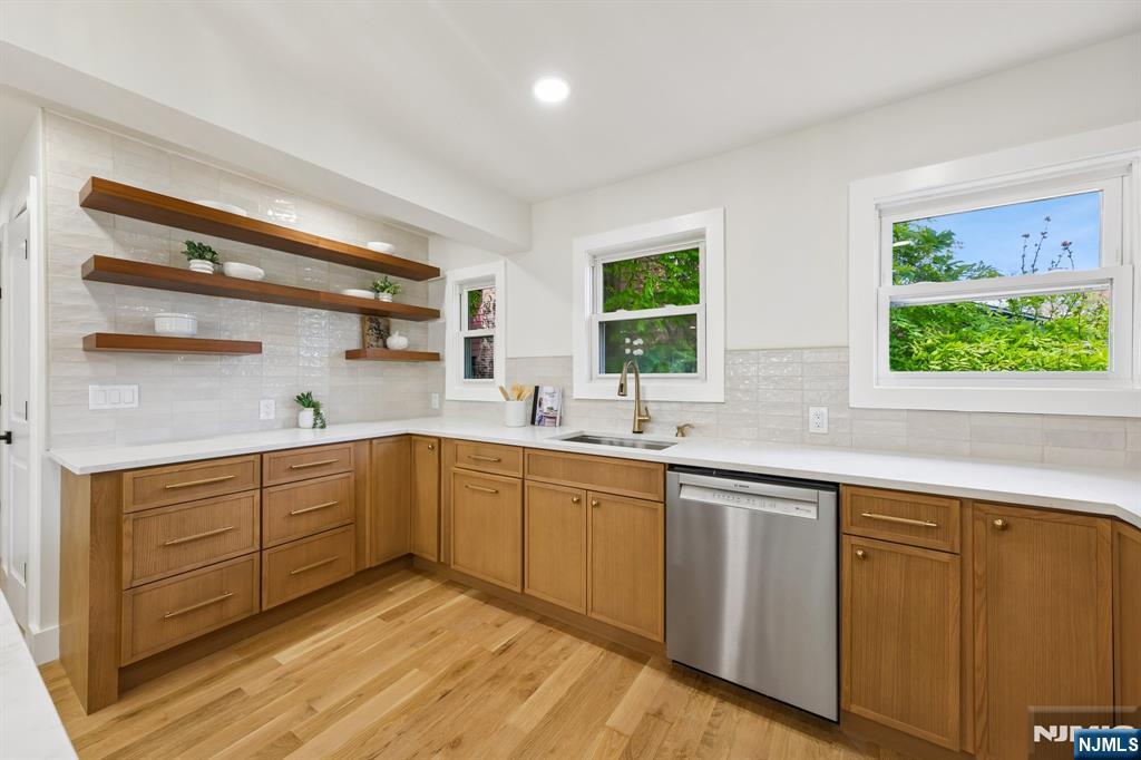 216 Gregory Avenue — photo 12