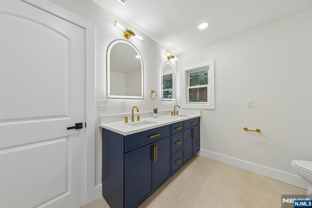 216 Gregory Avenue — photo 25