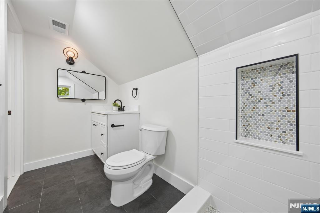 216 Gregory Avenue — photo 30