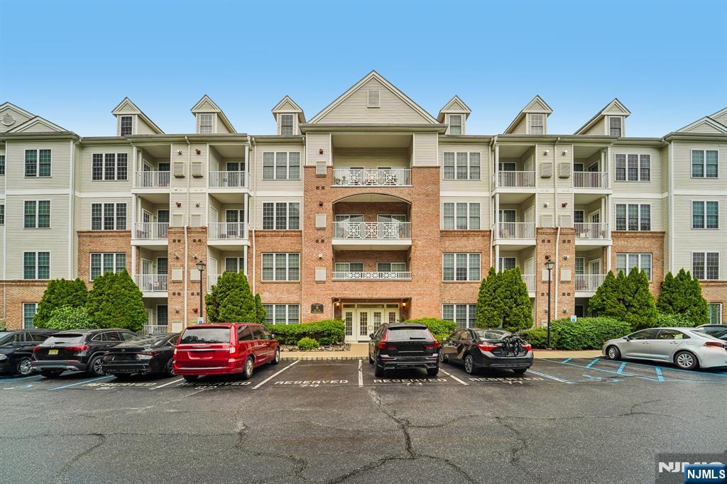 6214 Brookhaven Court 214 - Photo 1