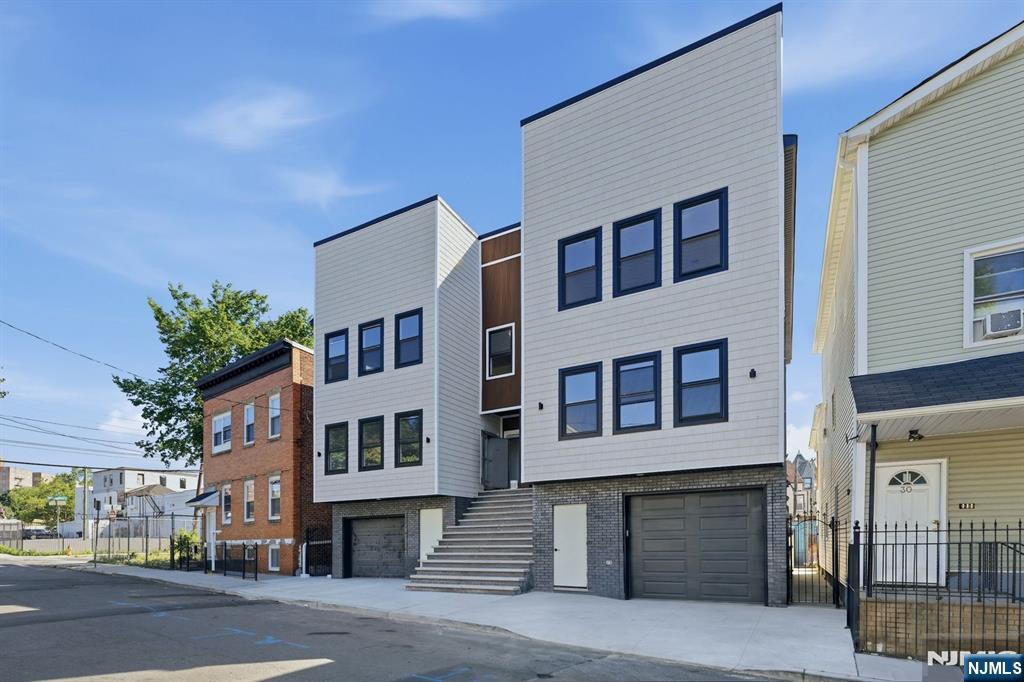 26 Parkhurst Street - Photo 2