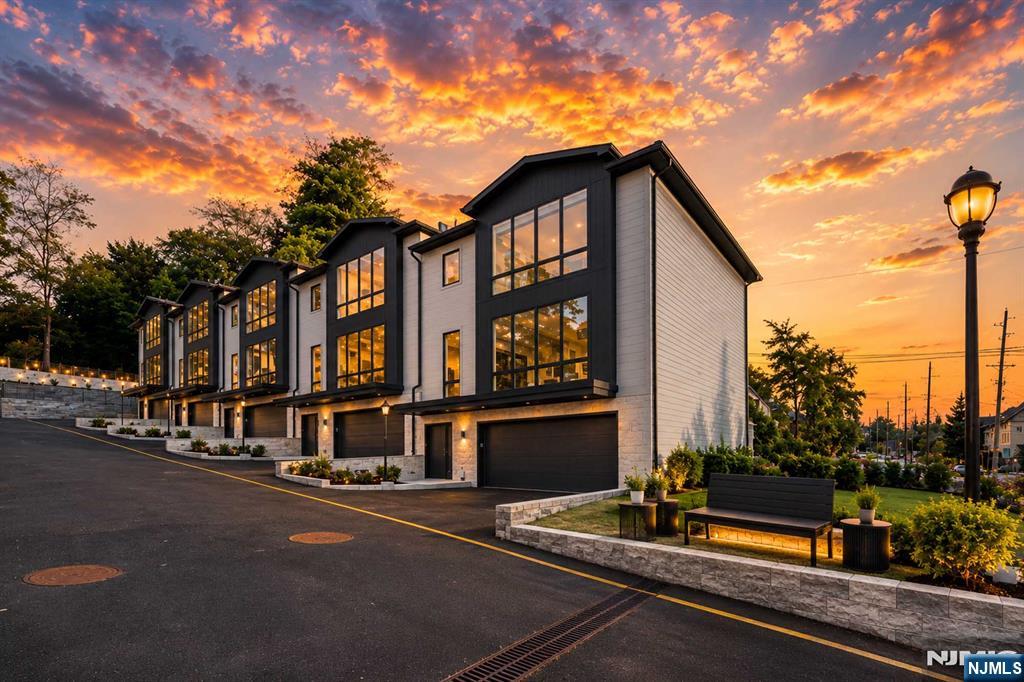 401 A Grand Avenue A - Photo 1
