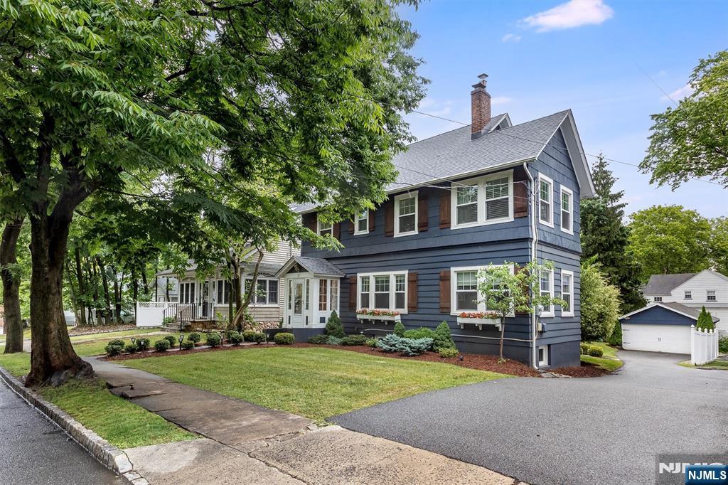 19 Forest Avenue - Photo 3