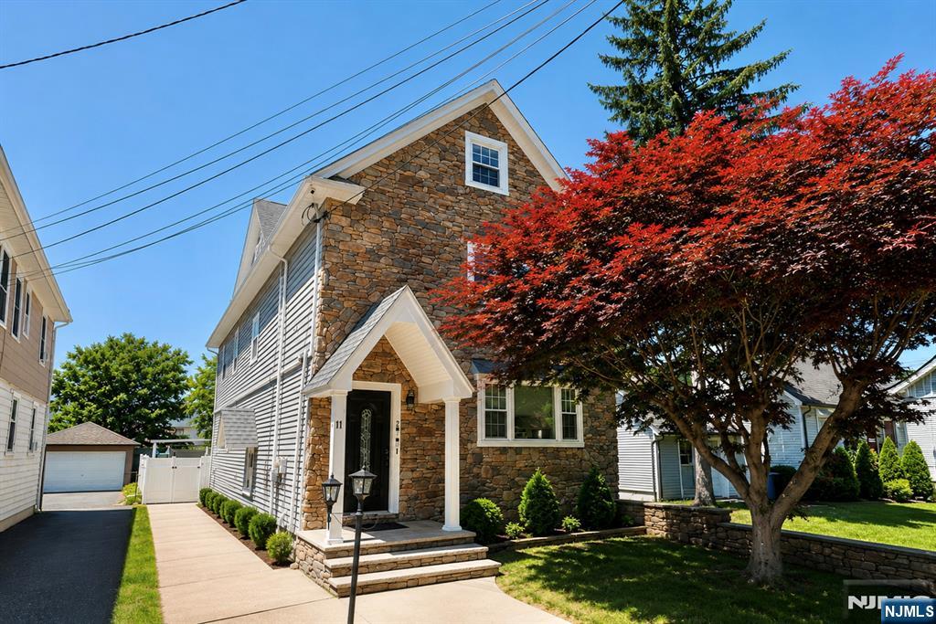 11 Insley Ave, Rutherford, NJ 07070