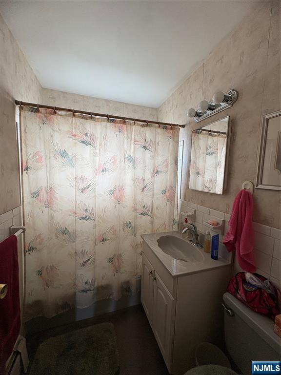 100 Bergen Blvd #26, Fairview, NJ 07022