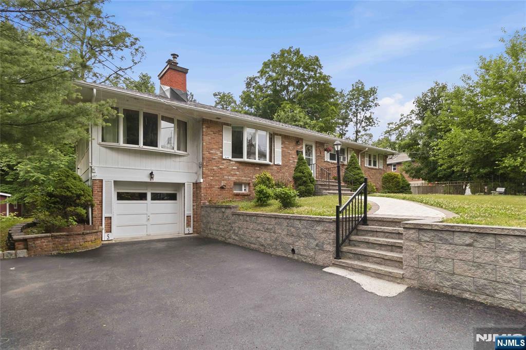63 Valley Road - Photo 4