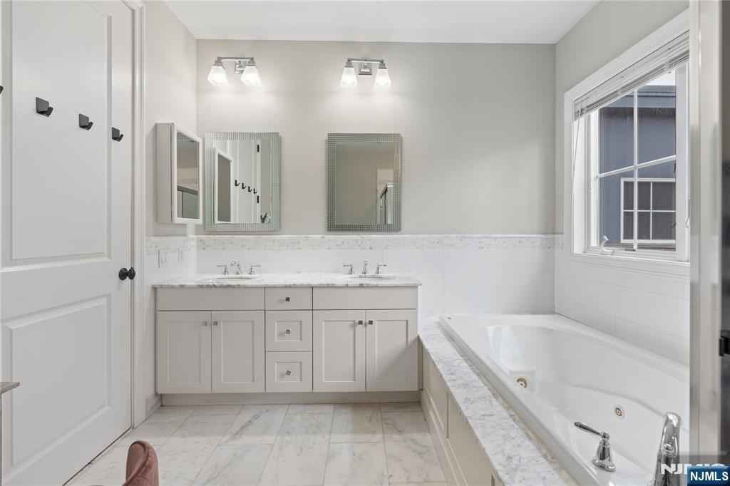 1600 Kaufer Lane 3 - Photo 8