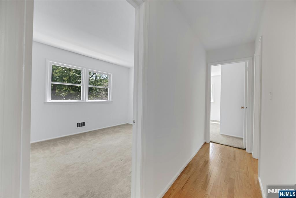 5 Fairview Avenue — photo 30