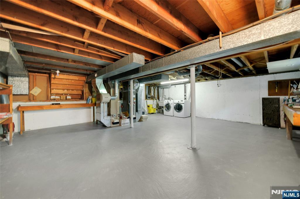 5 Fairview Avenue — photo 36