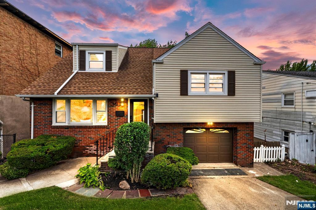 Homes for sale in Palisades Park, NJ | 340 Northwood Wy, Palisades Park, NJ 07650 | MLS# 26023613