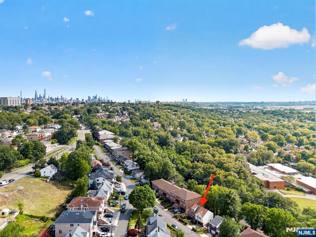 340 Northwood Way, Palisades Park, NJ 07650