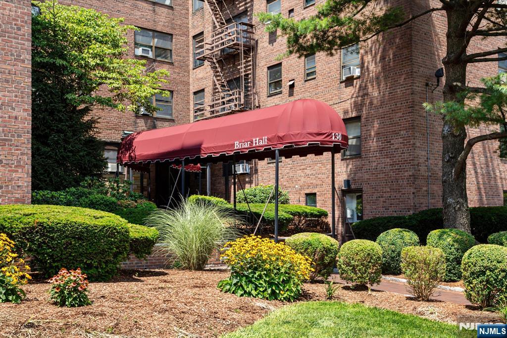 130 Orient Way 4H - Photo 3