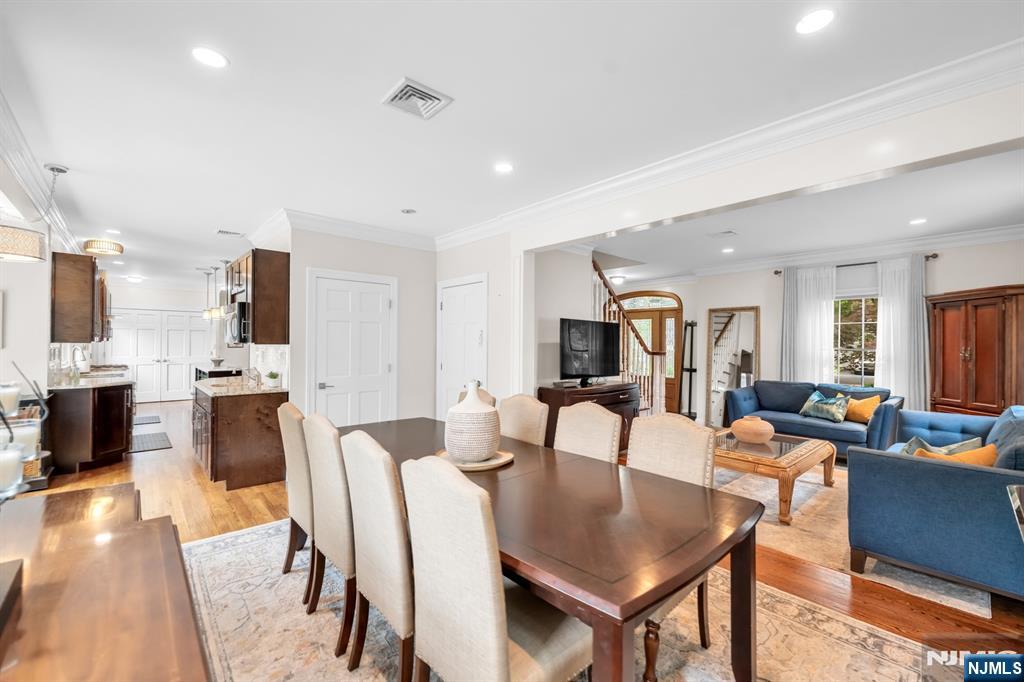 1025 Maple Drive — photo 15