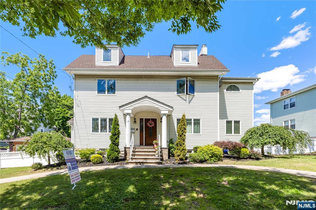 15 Pierrepont Avenue, Rutherford NJ — listing photo