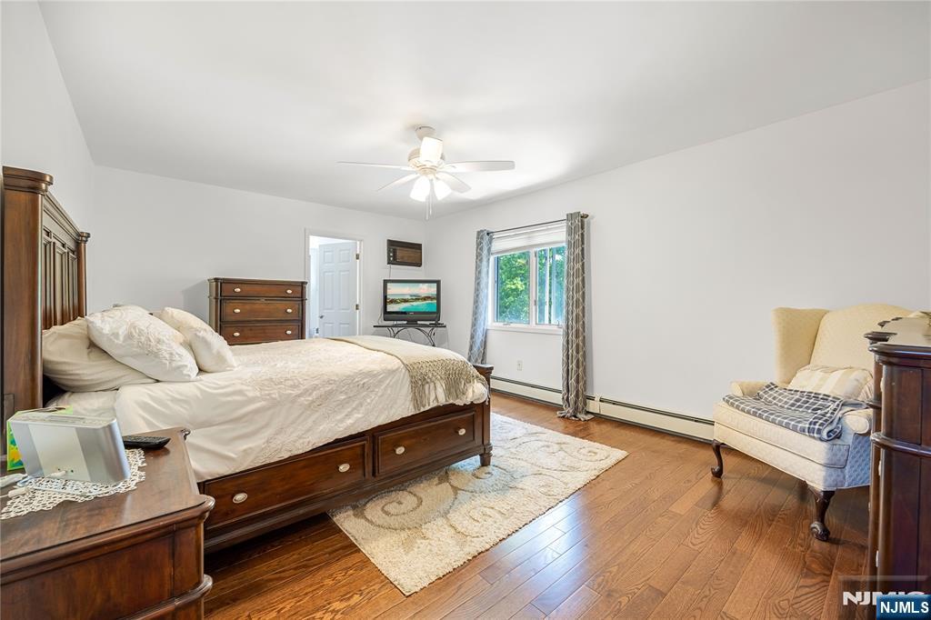 15 Pierrepont Avenue — photo 17