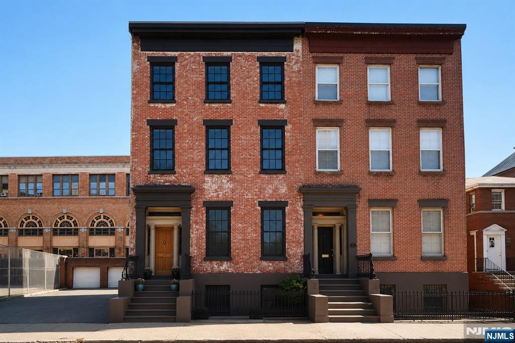 103 Grand Street - Photo 1