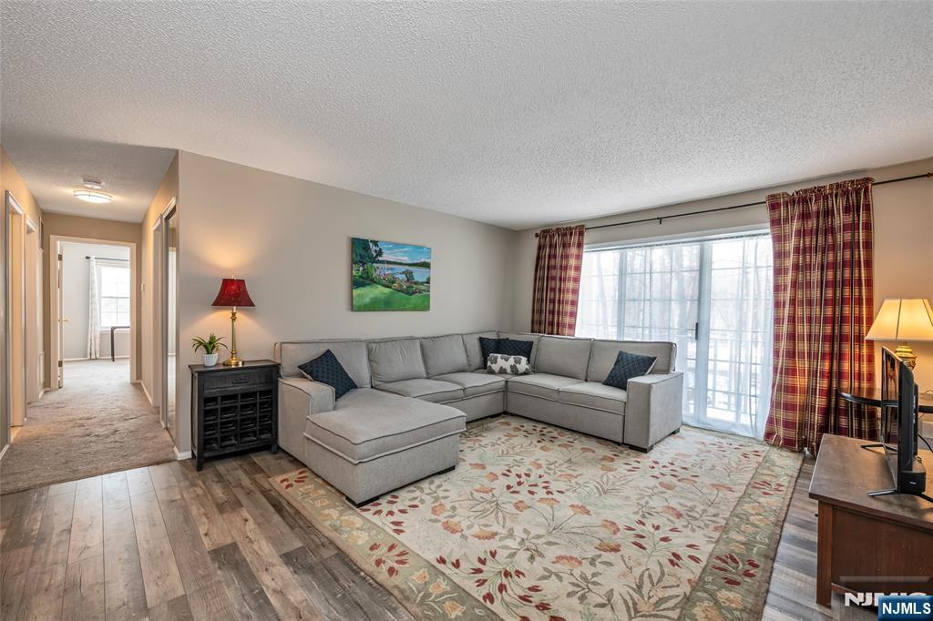 430 Poets Way 430 - Photo 3