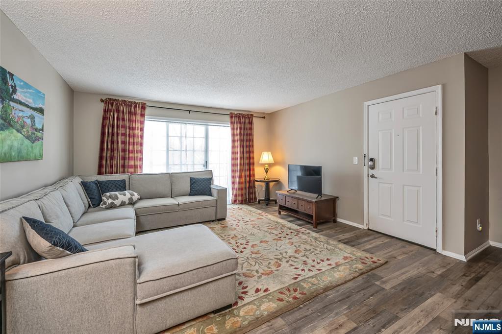 430 Poets Way 430 - Photo 5