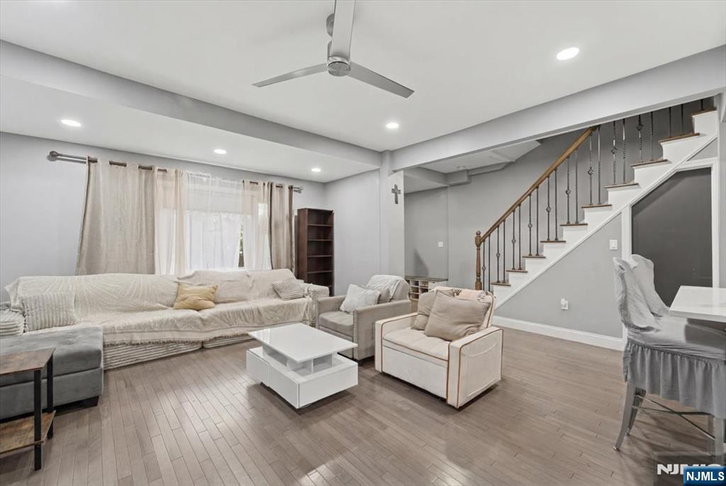 30 Getty Avenue - Photo 4