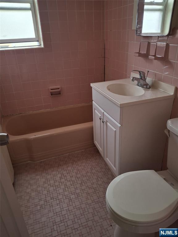 111 Broad - Photo 5