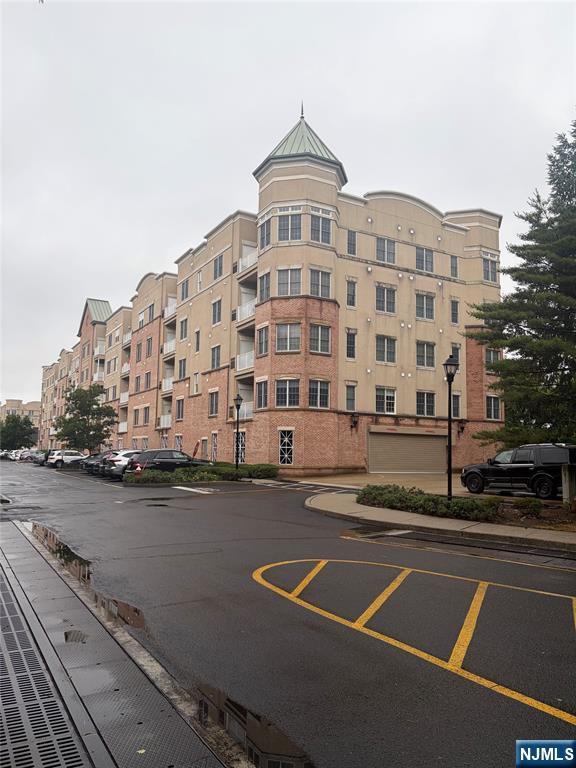 1110 Windsor Park Court - Photo 2