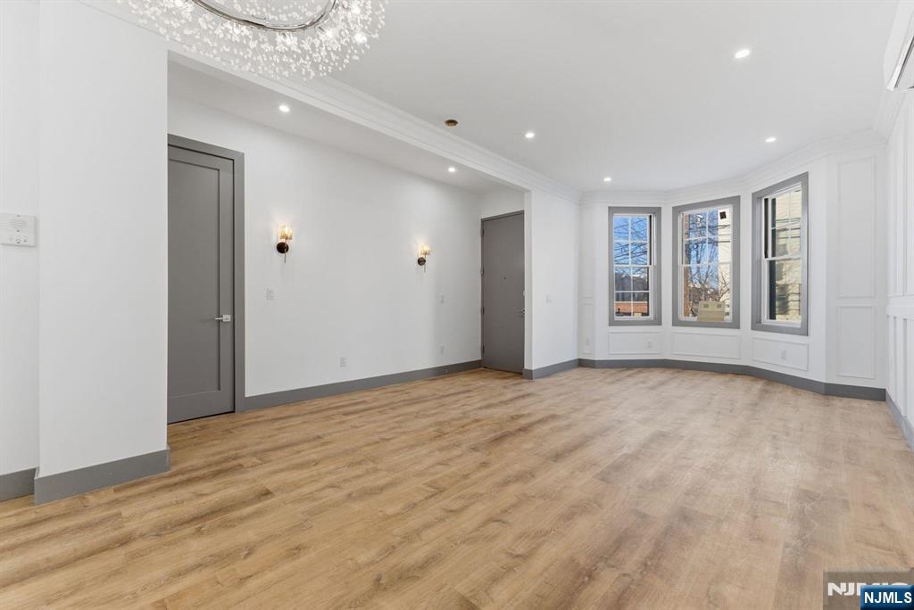 821 18th Street - Photo 3
