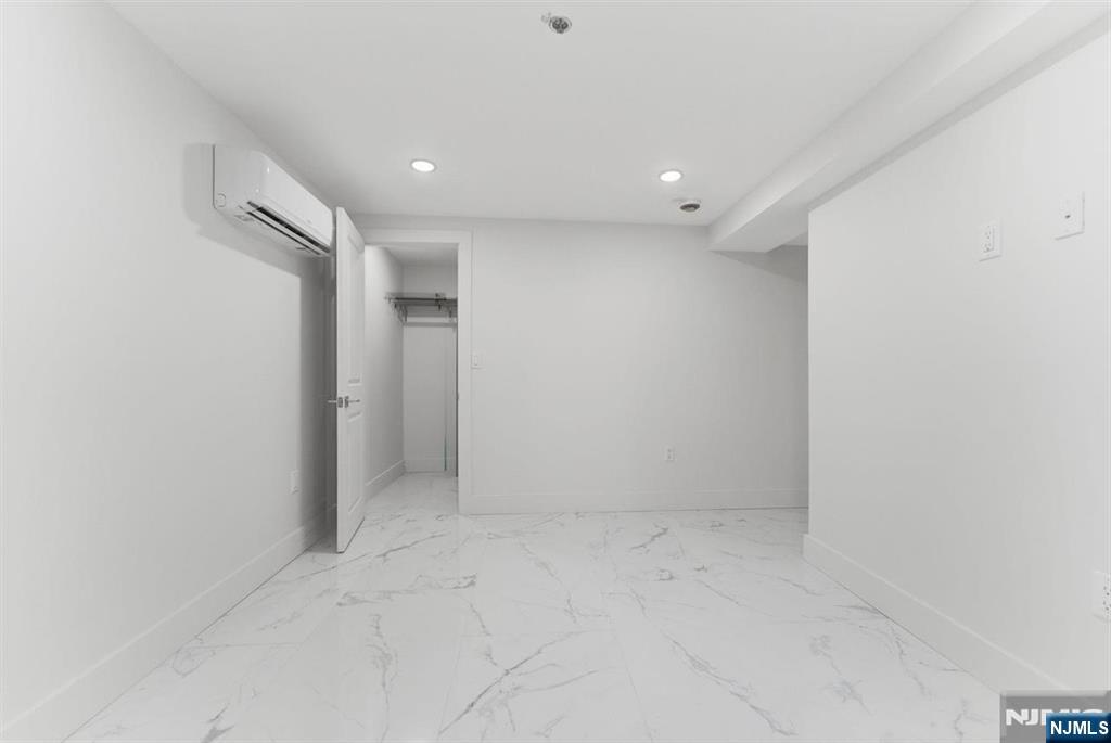 821 18th Street — photo 30