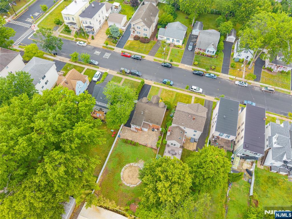 345 2nd Avenue - Photo 5
