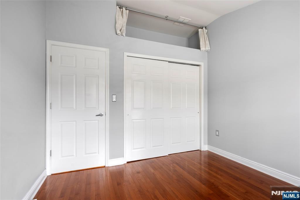 338 Oswego Court — photo 21