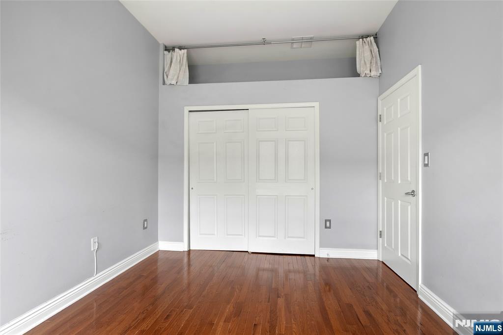338 Oswego Court — photo 24
