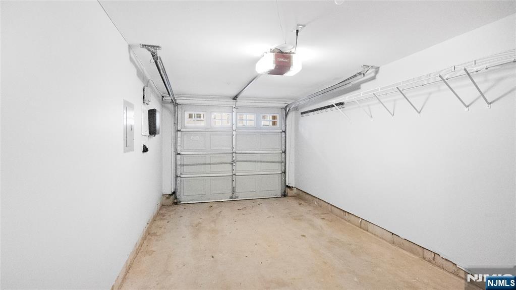 338 Oswego Court — photo 27