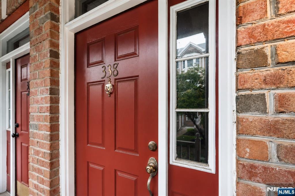 338 Oswego Court — photo 29