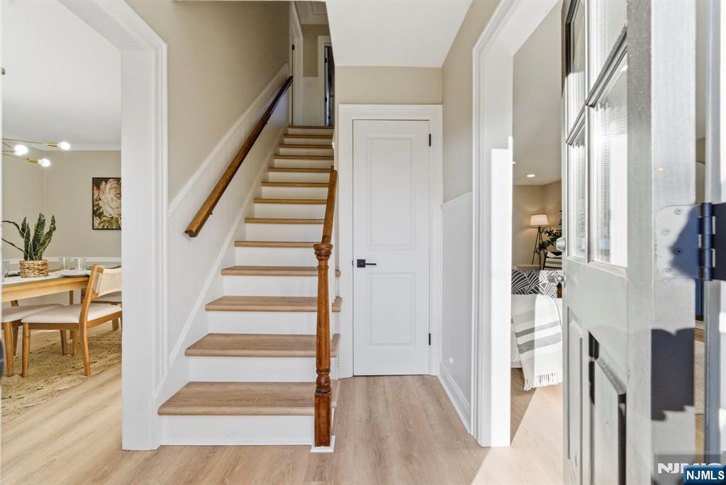 224 Godwin Avenue - Photo 3