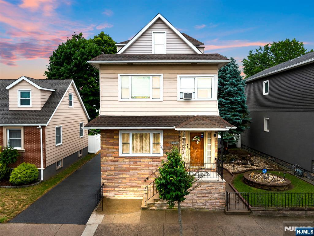 394 Banta Ave, Garfield, NJ 07026