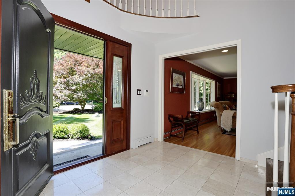 252 Bayberry Lane - Photo 2