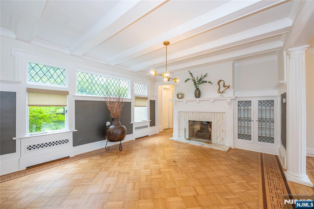 16 Upper Mountain Avenue - Photo 5