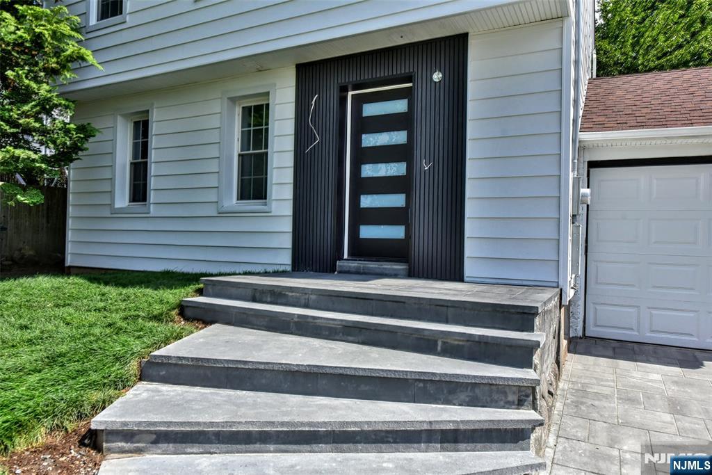 46 Tenney Avenue - Photo 3