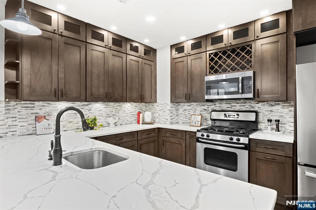 159 2nd Street 1104 - Photo 10
