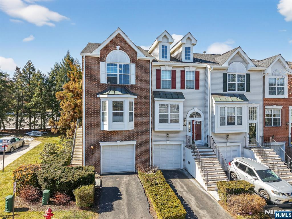 215 Barringer Drive 2088 - Photo 1
