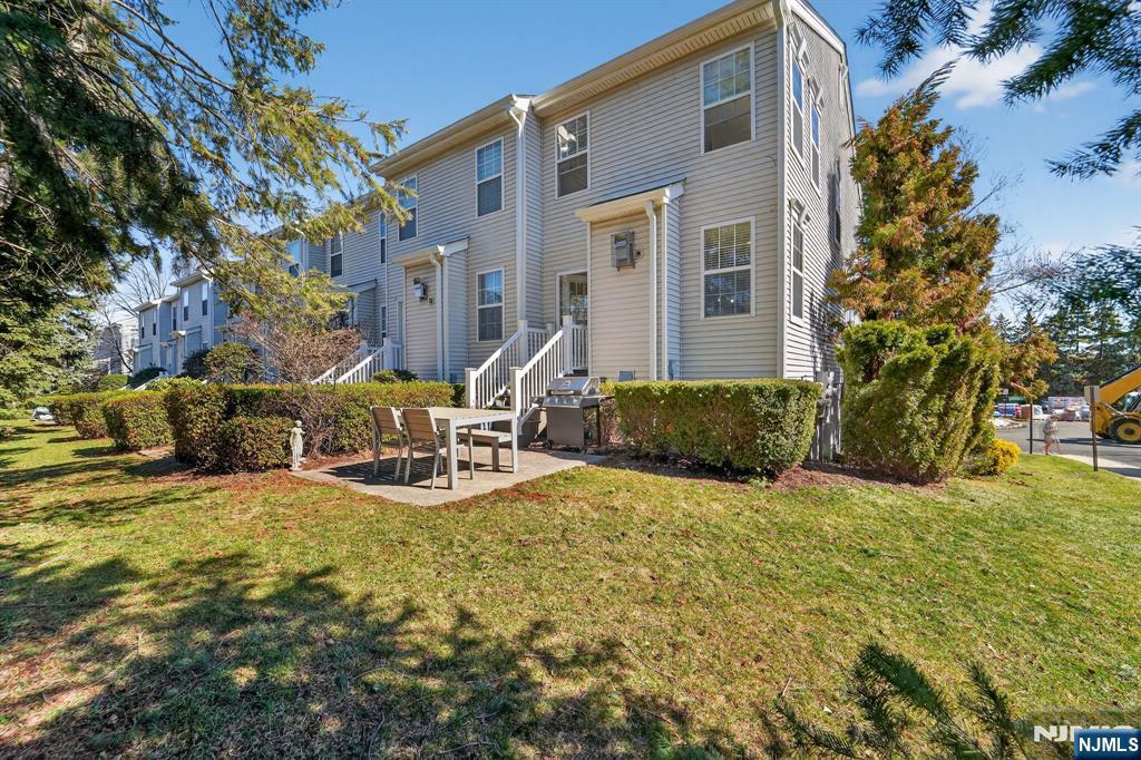 215 Barringer Drive 2088 - Photo 3