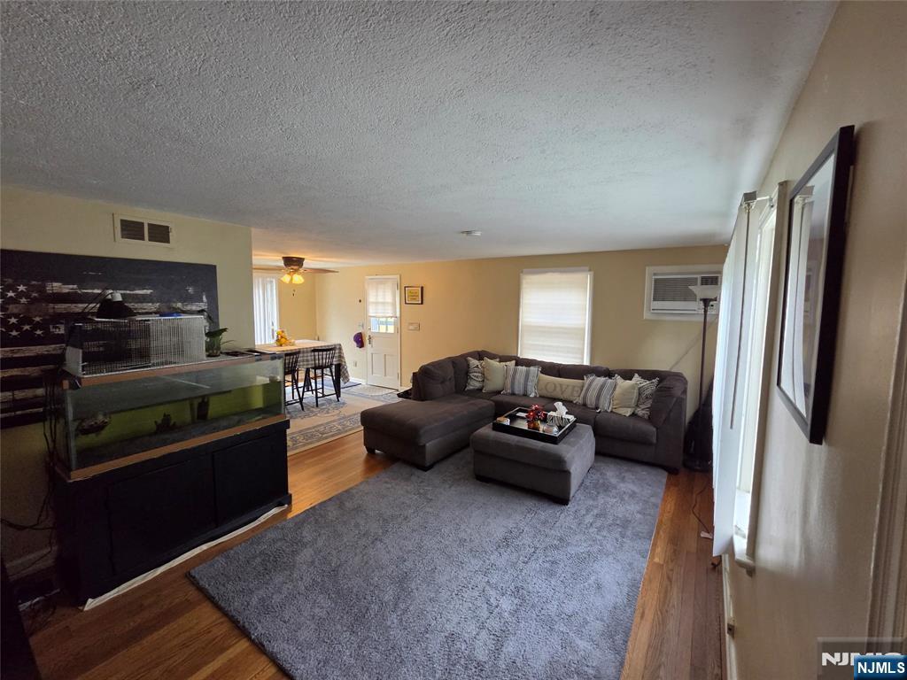 10 A Douglas Street Unit A - Photo 5
