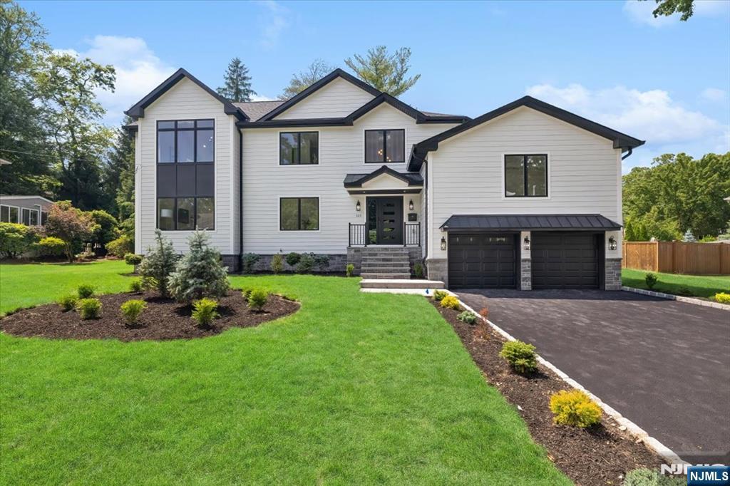 Photo 1 of Single family home for sale at 513 Hensler Ln, Oradell, NJ 07649 | MLS# 26023760 | Listing updated on 2026-09-17