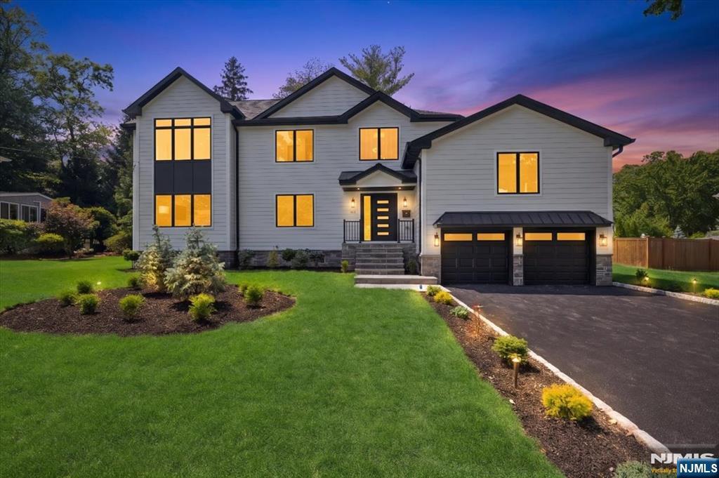Photo 2 of Single family home for sale at 513 Hensler Ln, Oradell, NJ 07649 | MLS# 26023760 | Listing updated on 2026-09-17