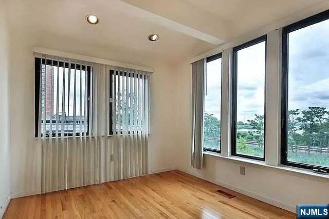 833 TOPSAIL Lane - Photo 3