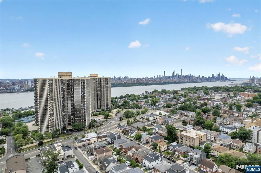 300 Winston Drive C3111 - Photo 3