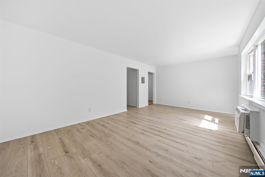 125 Regency Park 125 - Photo 5