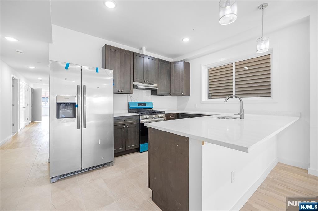 418 11th Street Floor 2 - Photo 4
