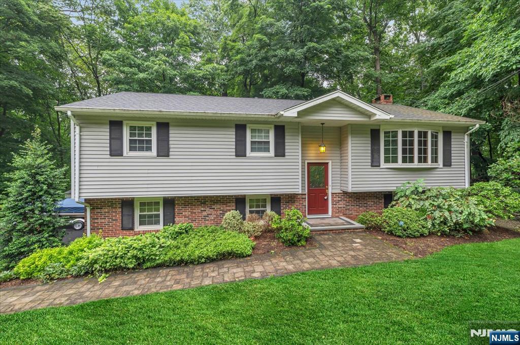 72 Smokey Ridge Road - Photo 1