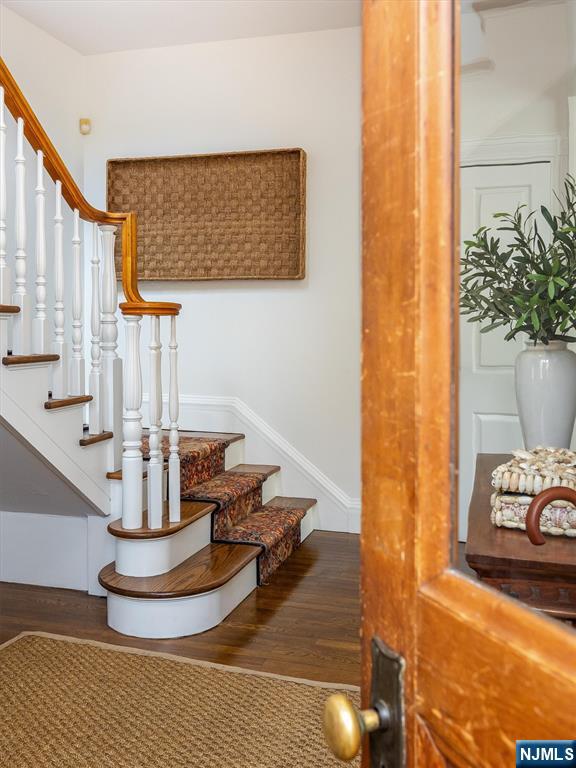 53 Hillside Avenue - Photo 2