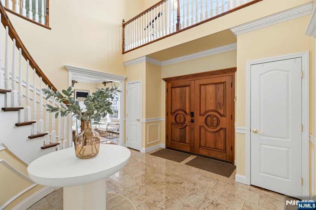 49 Ross Avenue - Photo 5